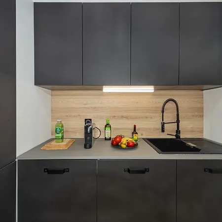 And Paris * Netflix * Parking * 6 Pers Apartment Chessy (Seine-et-Marne)